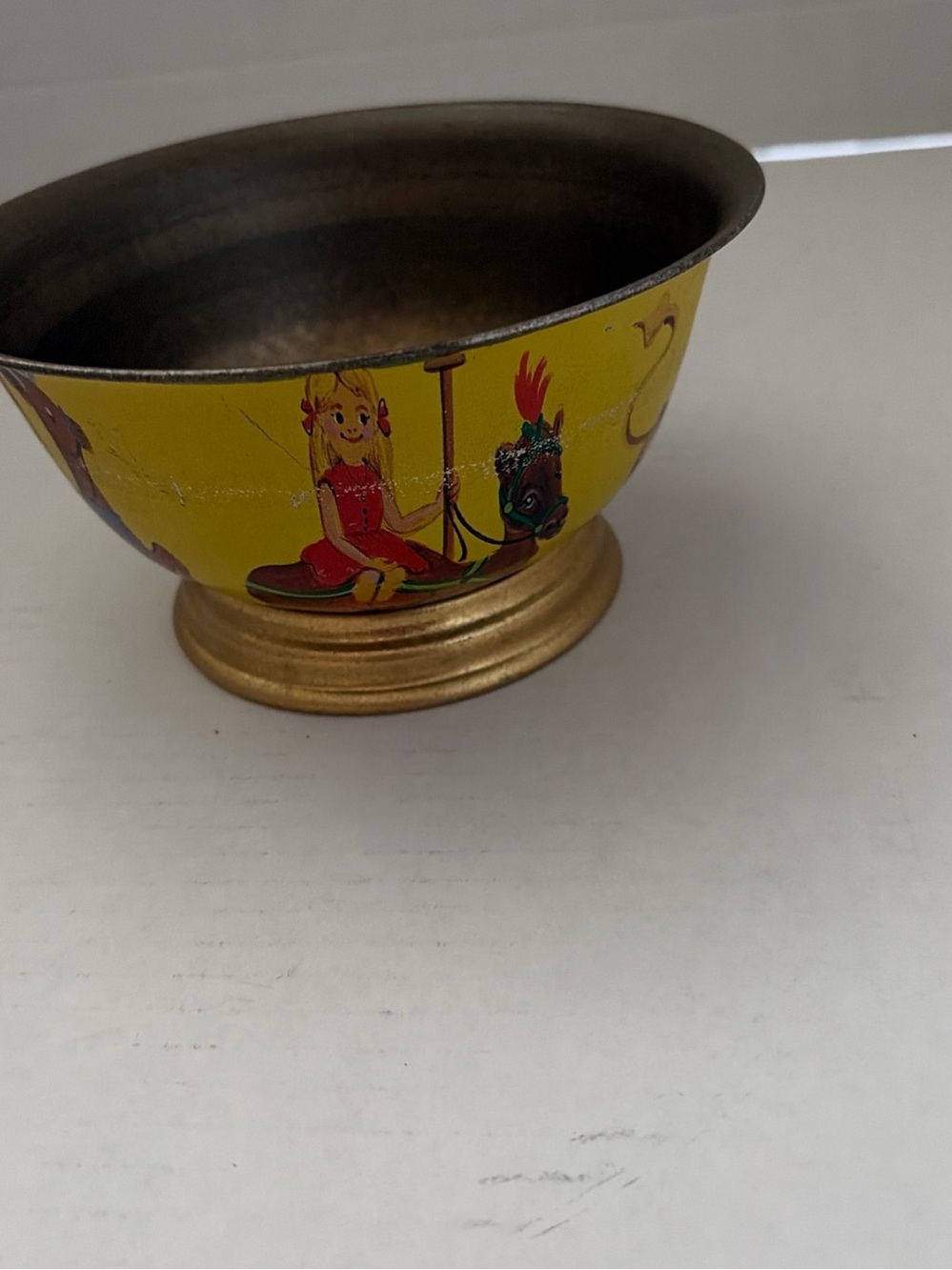 Vintage Yellow Carousel Decorative Metal Bowl